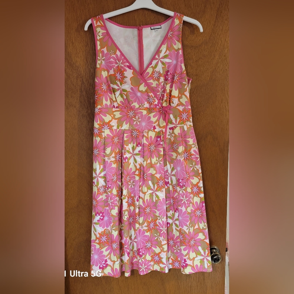 Woman's Flowered dress